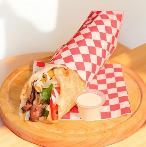 Shawarma mixto de Cortesía